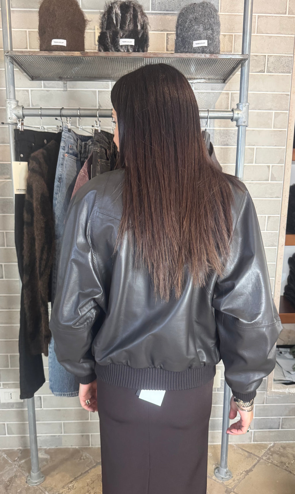 BOMBER