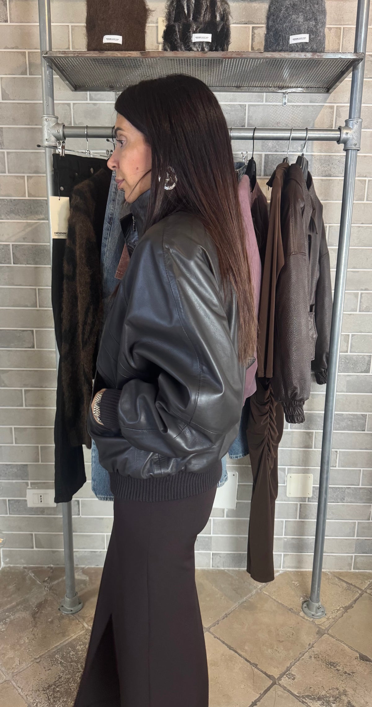 BOMBER