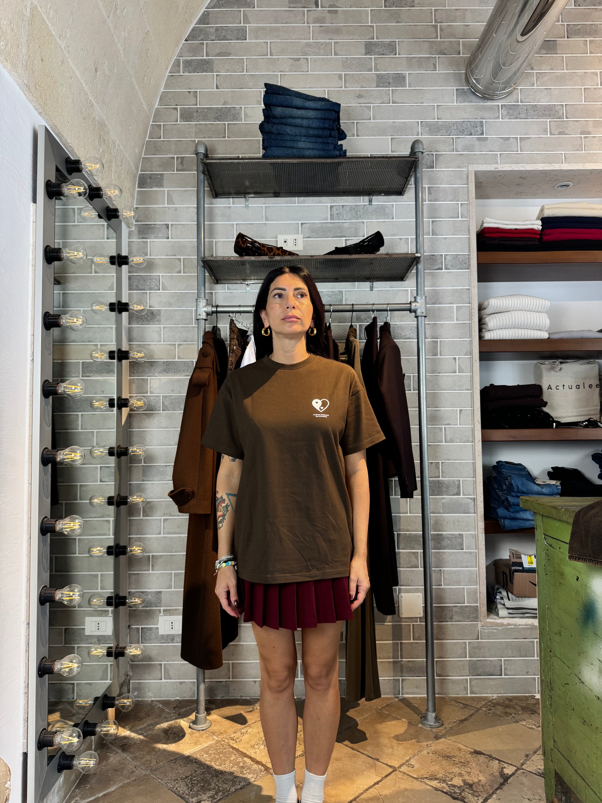 T SHIRT