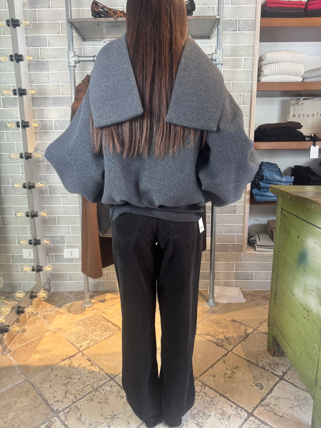 BOMBER IN LANA