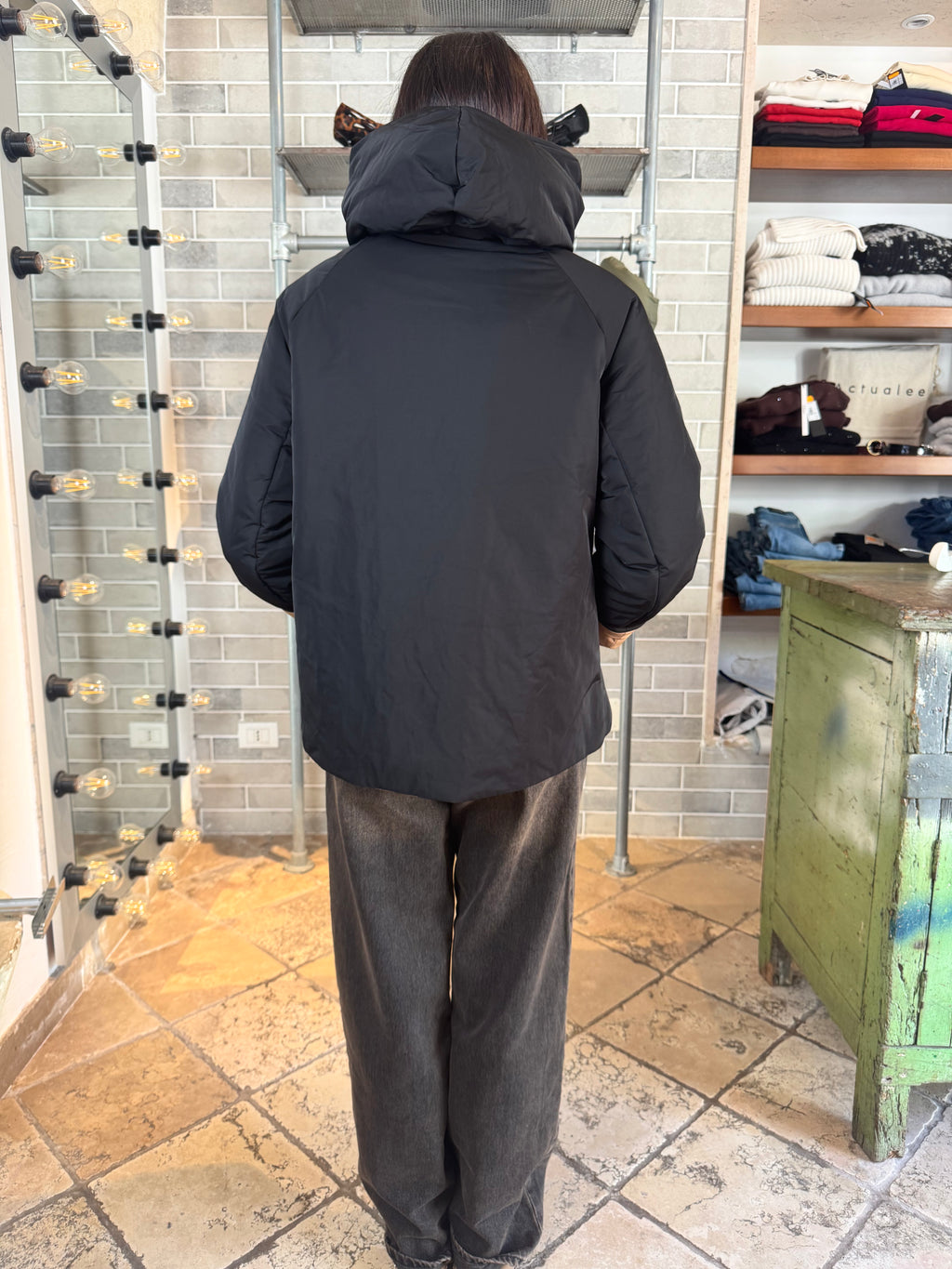 REVERSIBILE NERO CAMMELLO CORTO