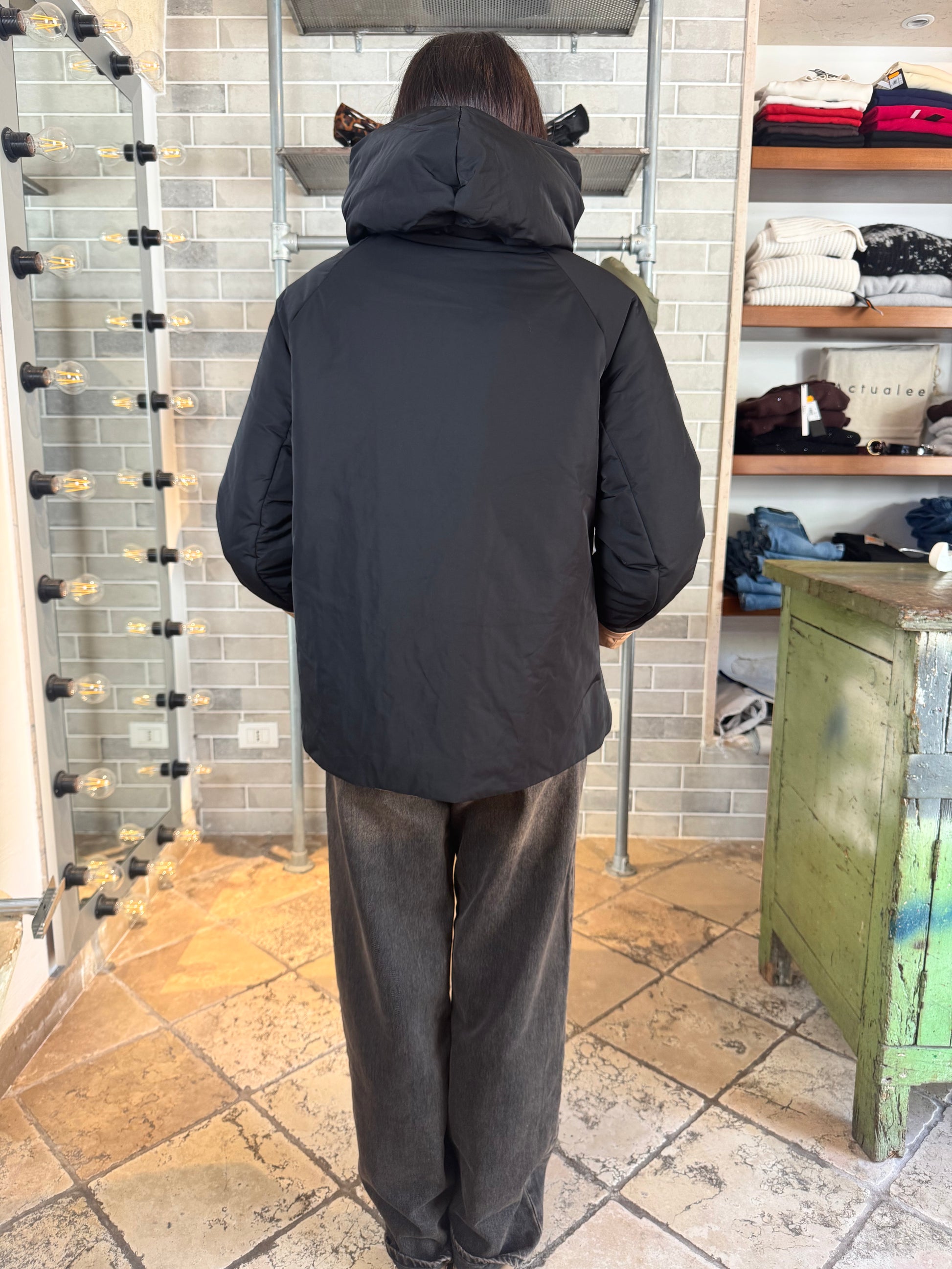 REVERSIBILE NERO CAMMELLO CORTO