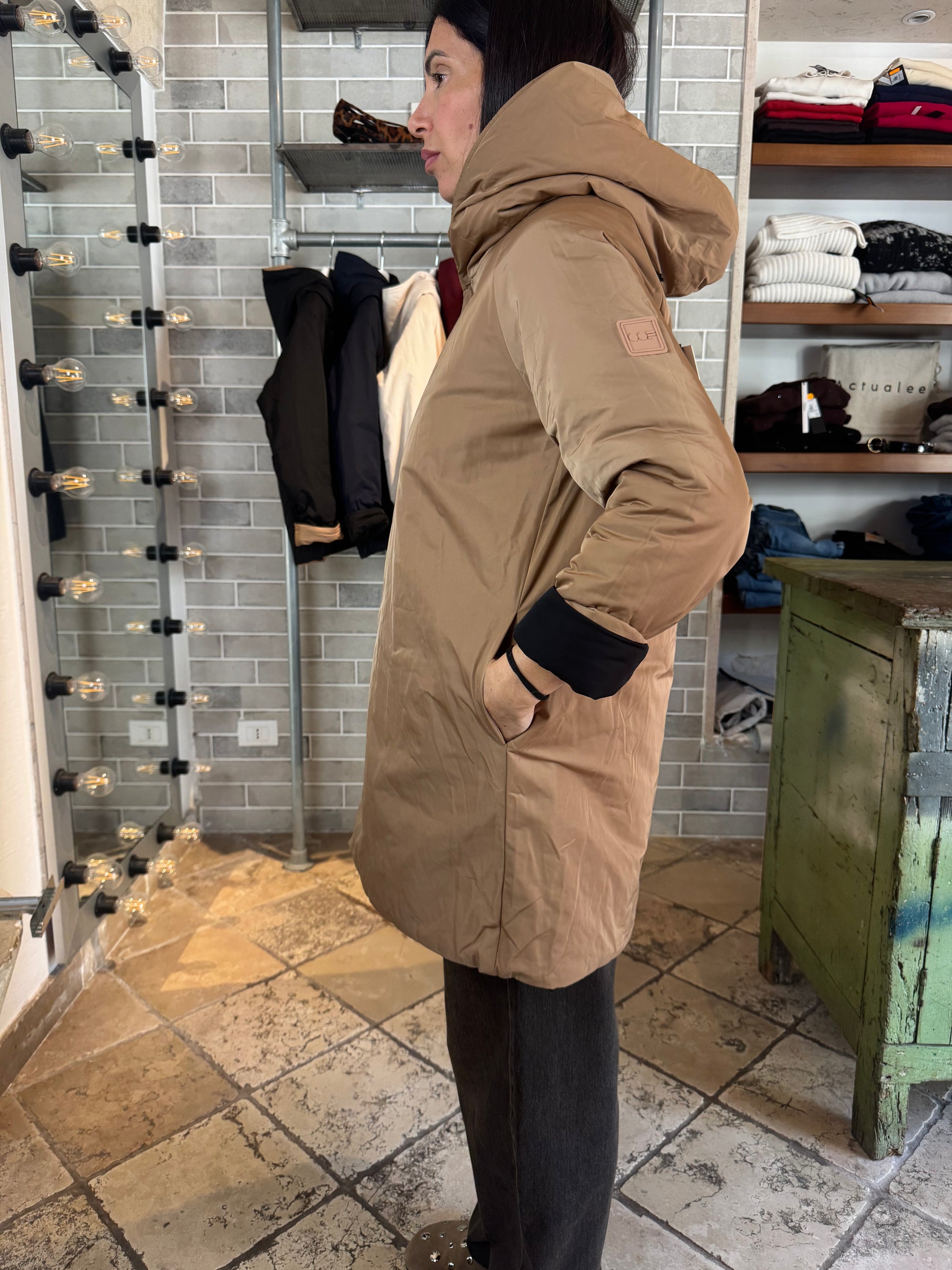 REVERSIBILE NERO CAMMELLO