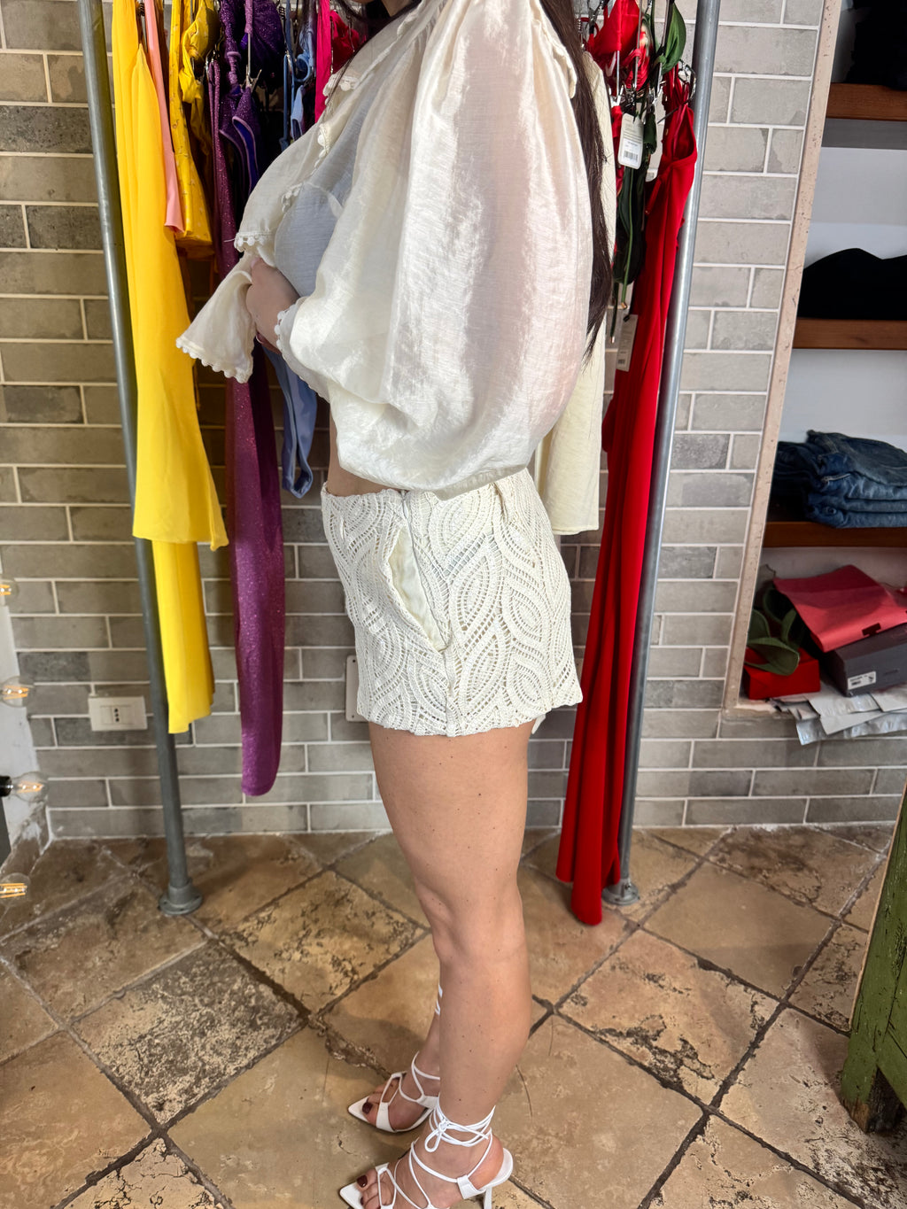 MINI SHORT