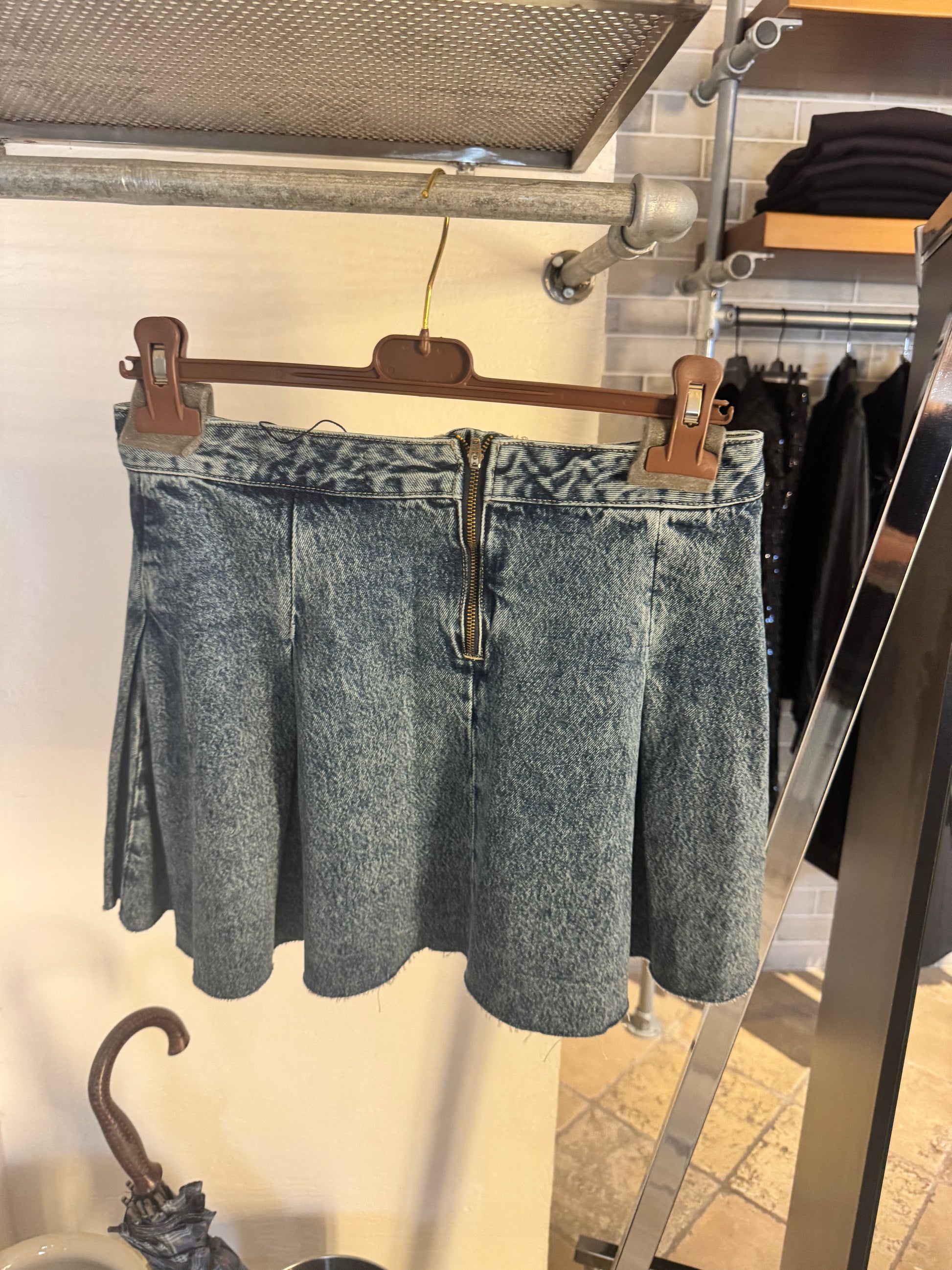 GONNA JEANS